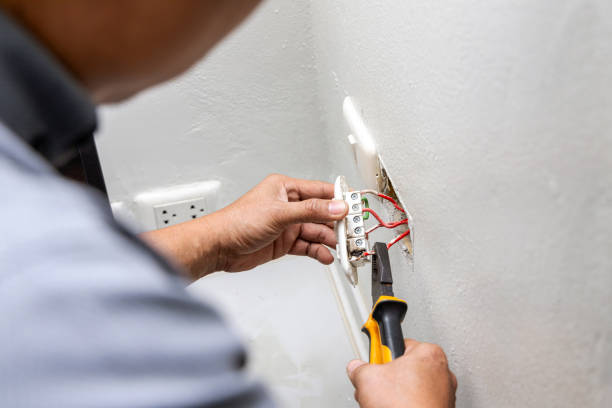 Best Electrical Outlet Repair  in Bellflower, CA